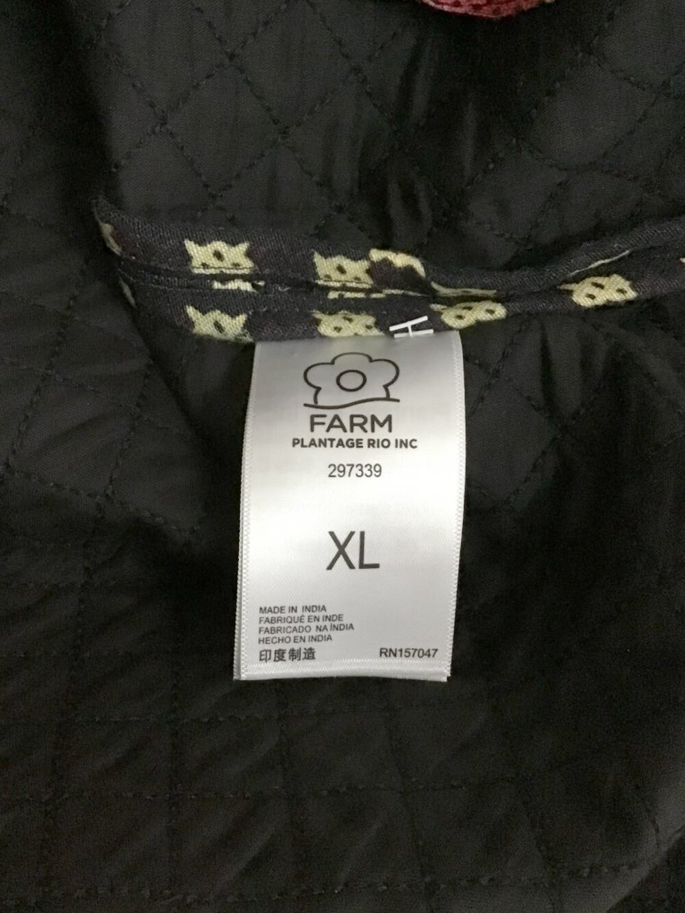 FARM RIO Black Quilted Printed Macaw Night Mini Skirt - Picture 12 of 15